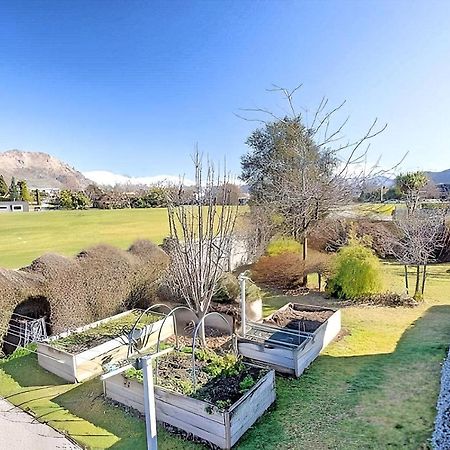 Wanaka Holiday Home Esterno foto